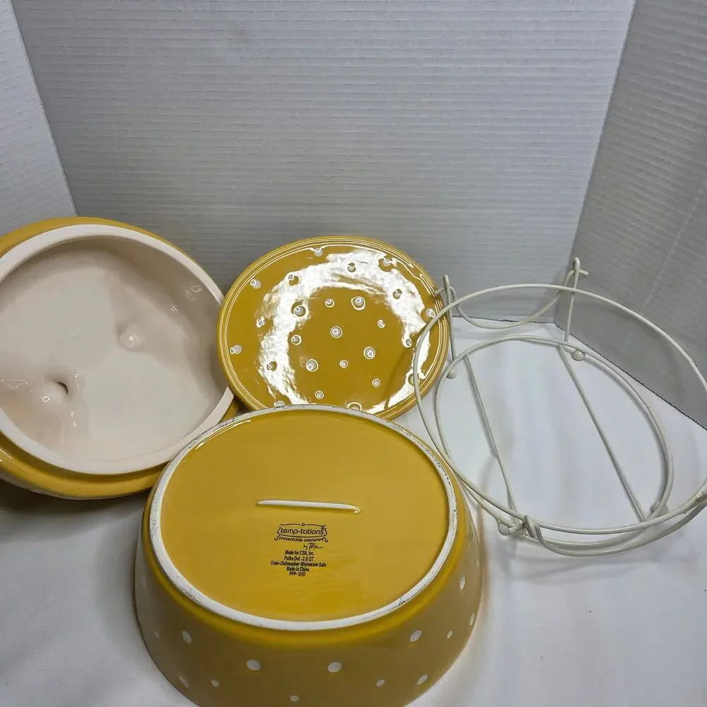 Temp-Tations Ovenware By Tara 2QT Yellow Polka Dot Chicken Bakeware Stoneware